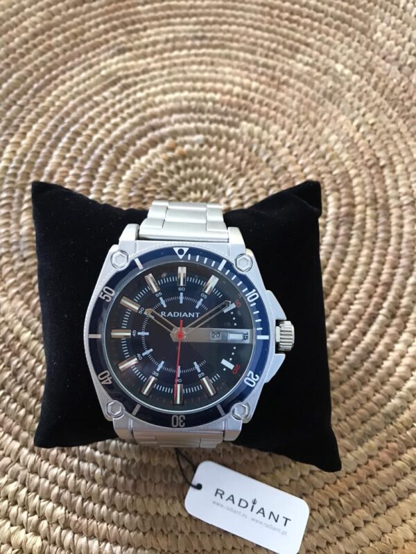 Montre Radiant Mr Robot silver
