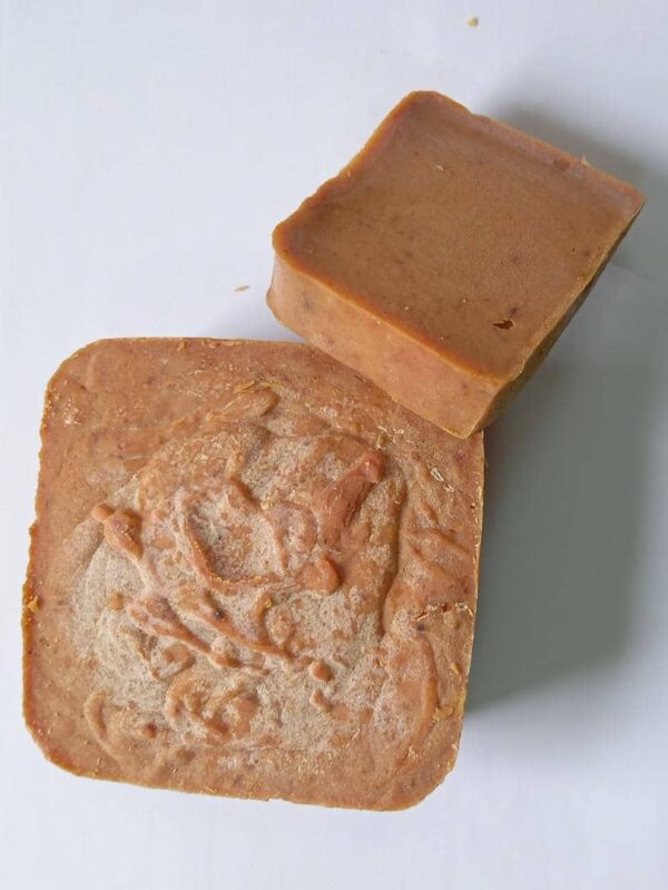 HE 4 - Savon Beauté - 100g